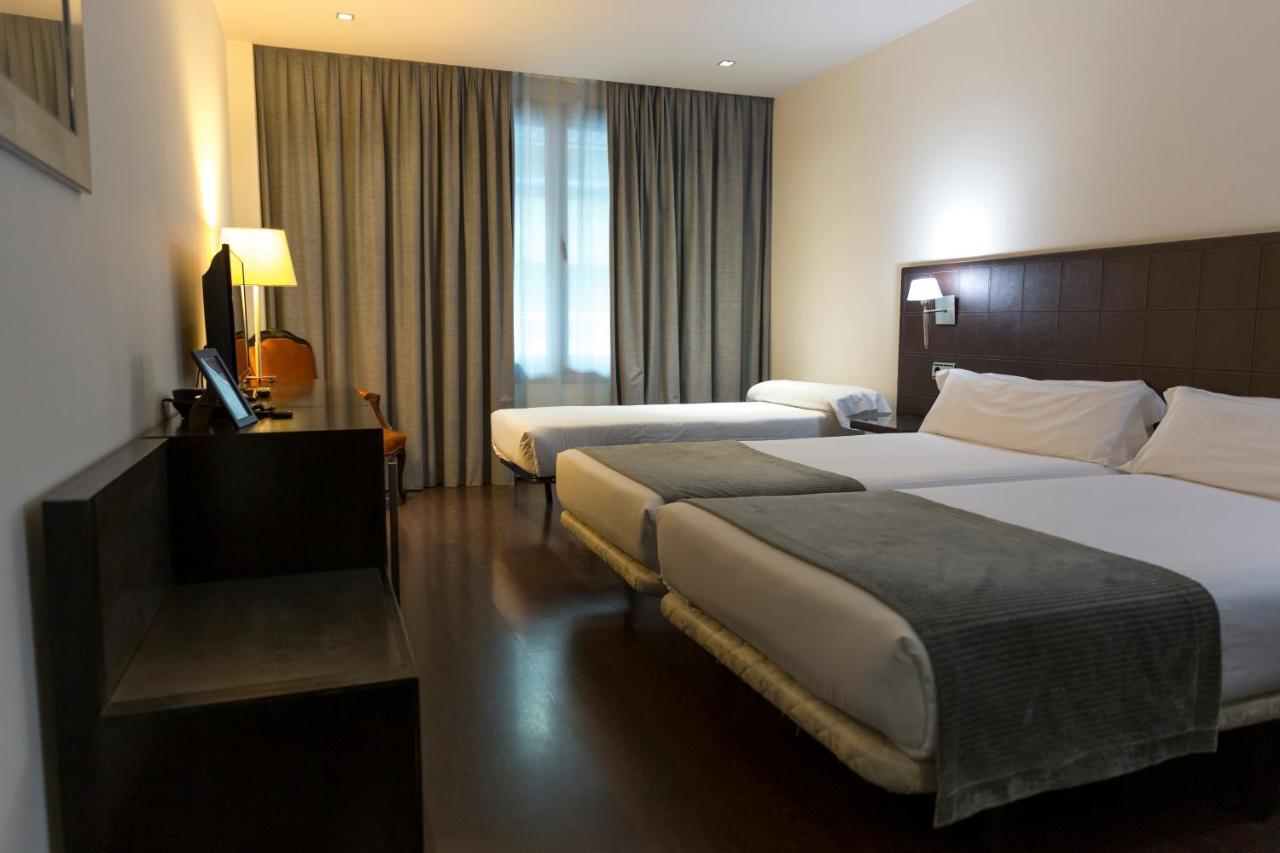 Iberik Santo Domingo Plaza Hotel اوفيدو المظهر الخارجي الصورة