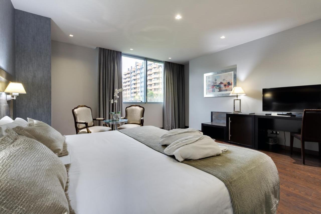 Iberik Santo Domingo Plaza Hotel اوفيدو المظهر الخارجي الصورة